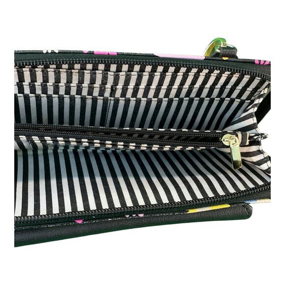 Betsey Johnson Crossbody Wallet Floral Stripe Retro Flower Power Cottage Whimsy - Picture 2 of 4